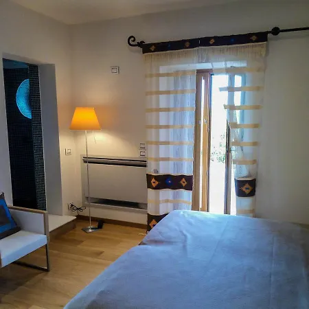 Hotel Alimunera Naso